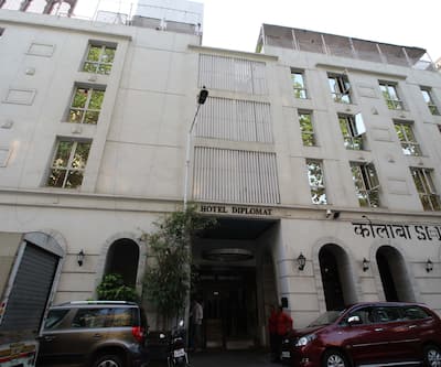 https://imgcld.yatra.com/ytimages/image/upload/t_hotel_yatra_city_desktop/v1430855284/Domestic Hotels/Hotels_Mumbai/Hotel Diplomat/Overview.jpg